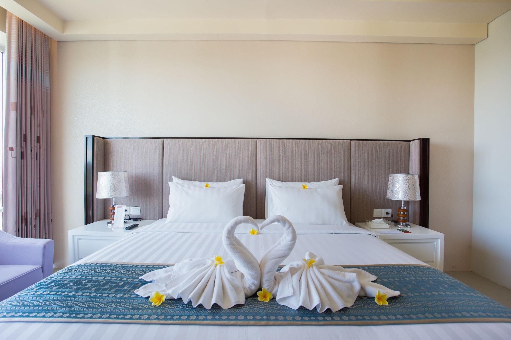 Golden Palace Hotel Lombok Mataram Zewnętrze zdjęcie
