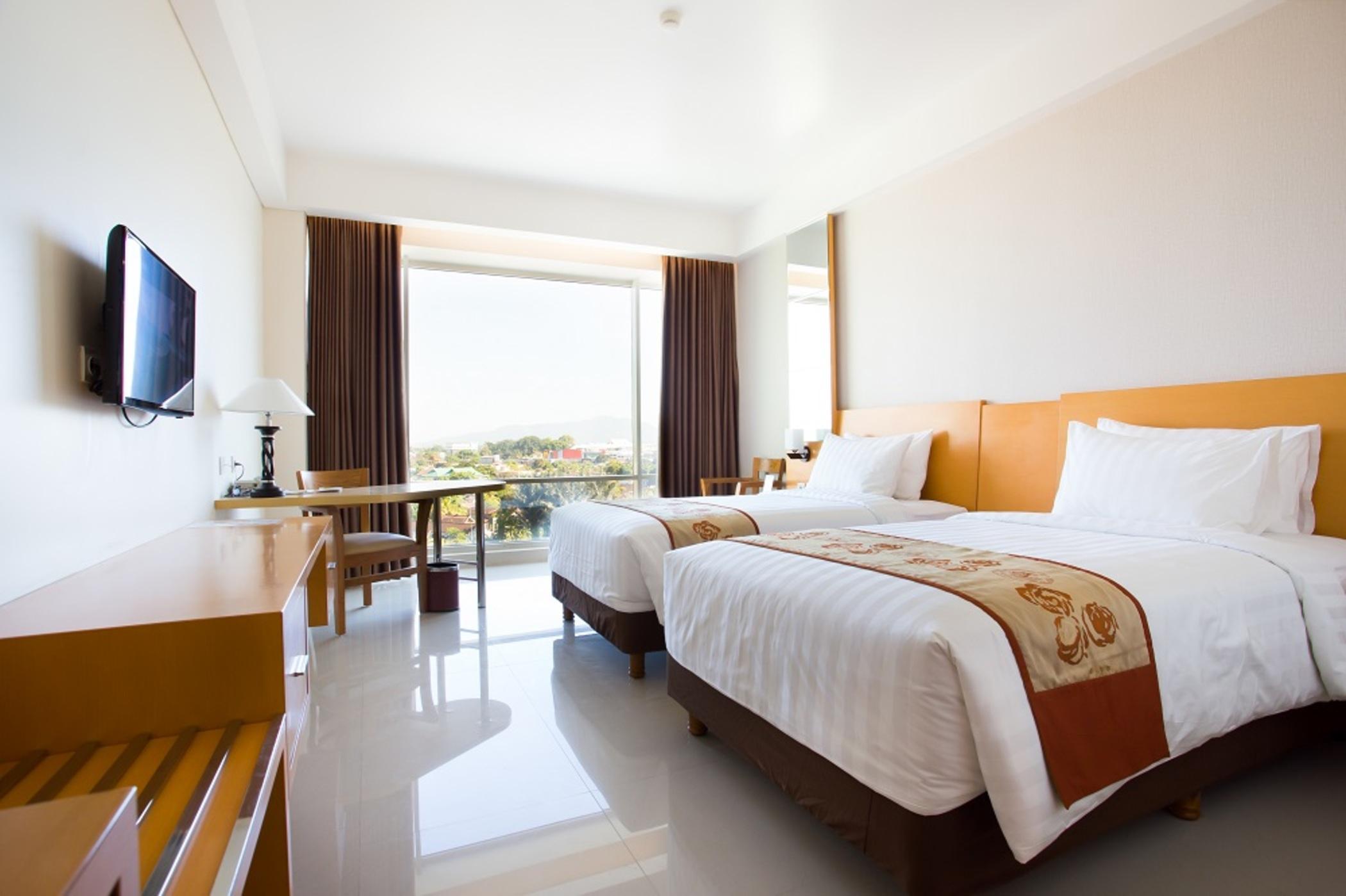 Golden Palace Hotel Lombok Mataram Zewnętrze zdjęcie