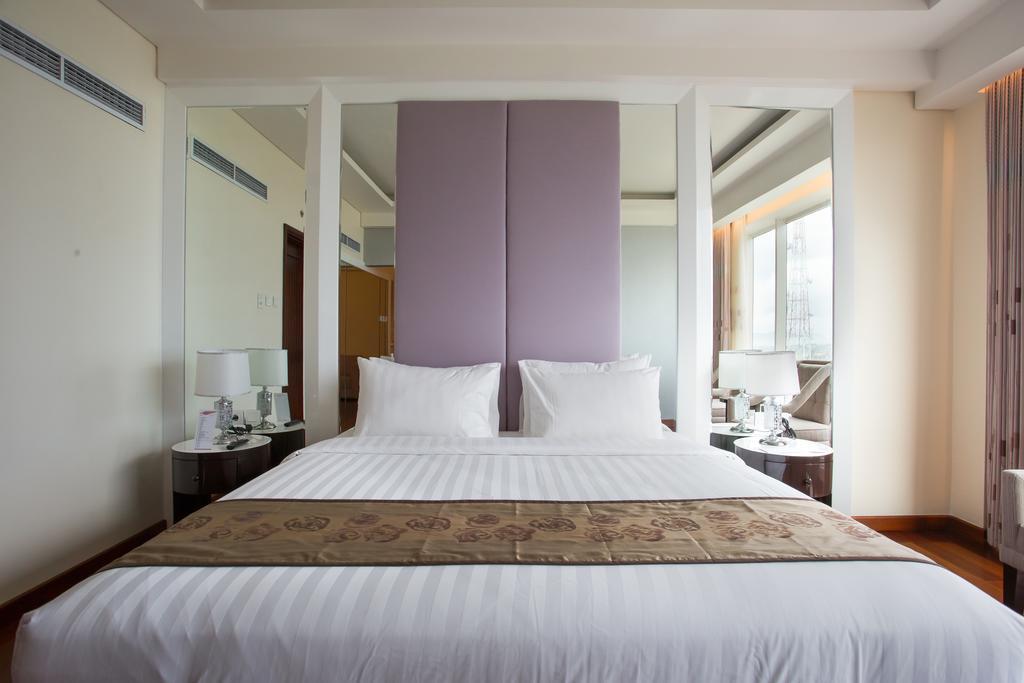 Golden Palace Hotel Lombok Mataram Pokój zdjęcie